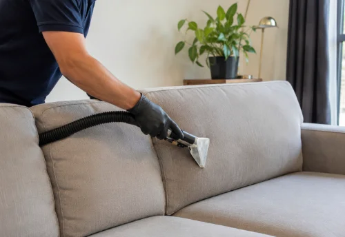 Nettoyage de canapé en profondeur à Ligneyrac